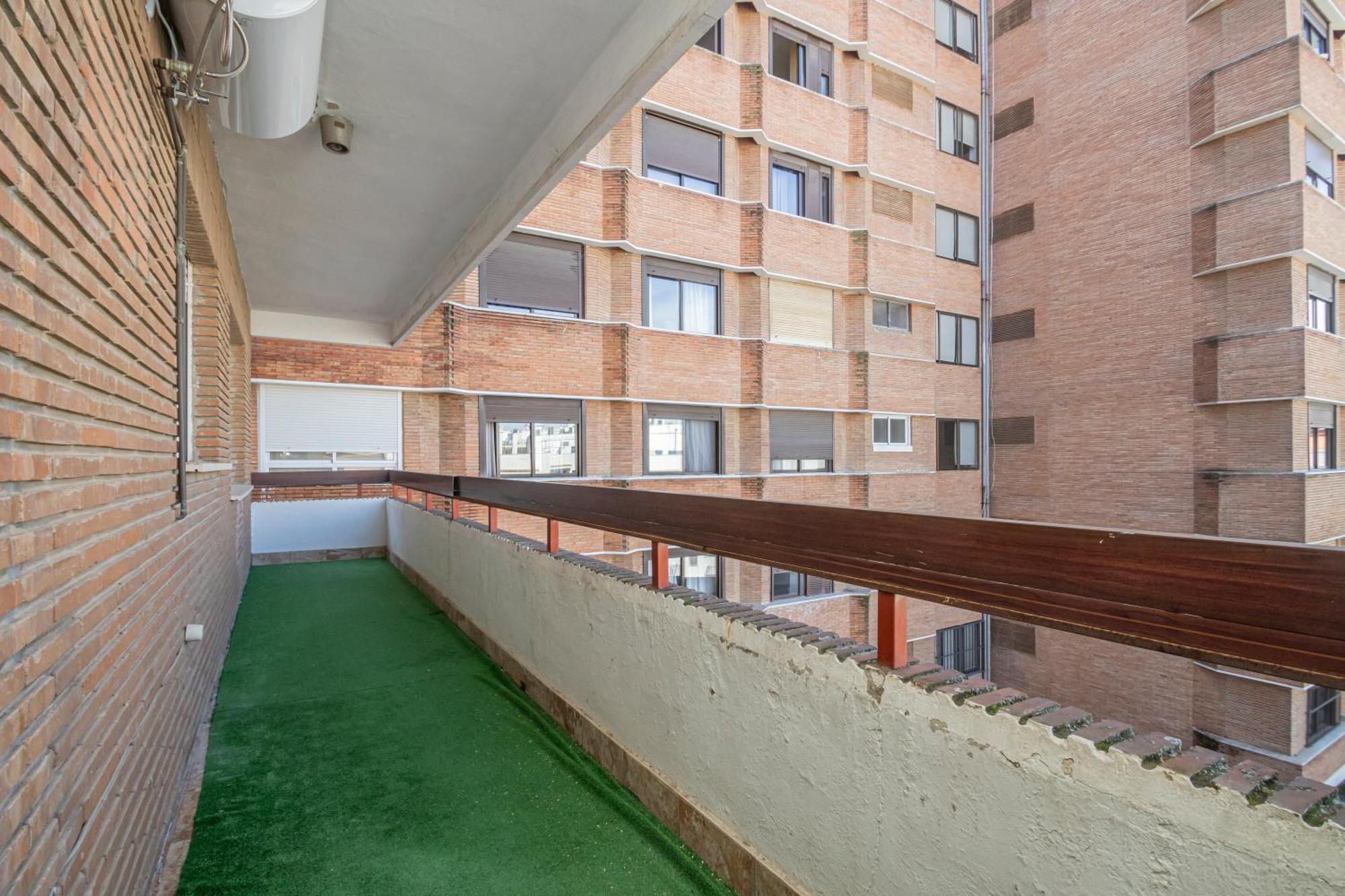 Apartamento Perfect Getaway In Triana - 15M Walk Giralda Sevilla Exterior foto