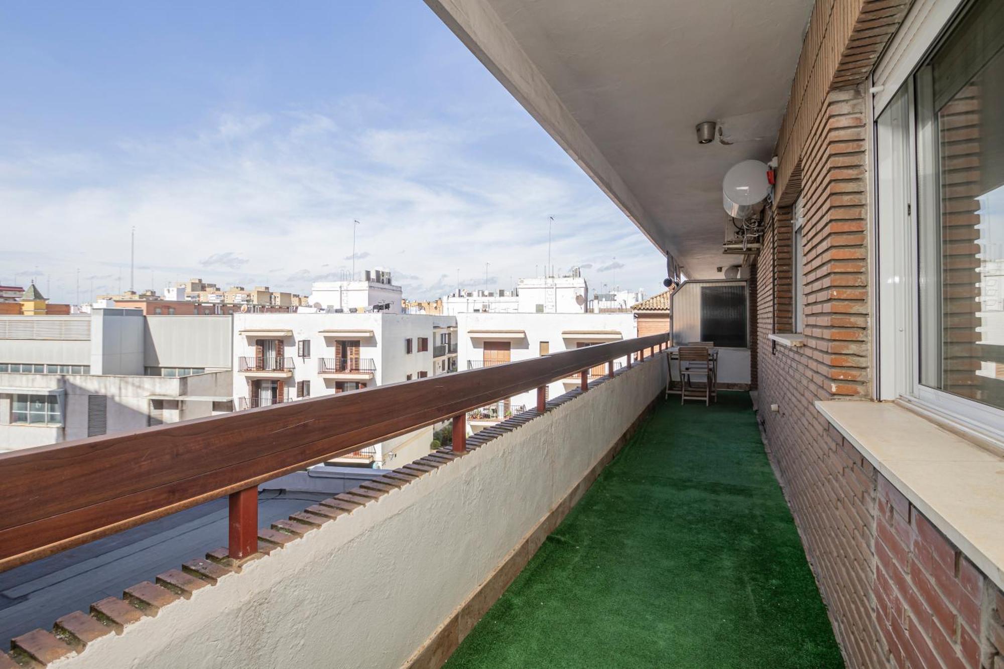 Apartamento Perfect Getaway In Triana - 15M Walk Giralda Sevilla Exterior foto